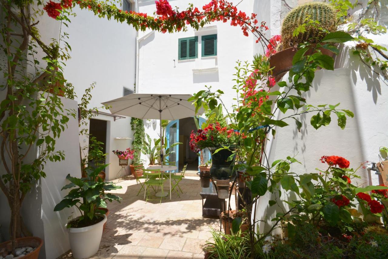 B&B Palazzo Del Capitolo - By I Bastioni San Domenico Галиполи Екстериор снимка