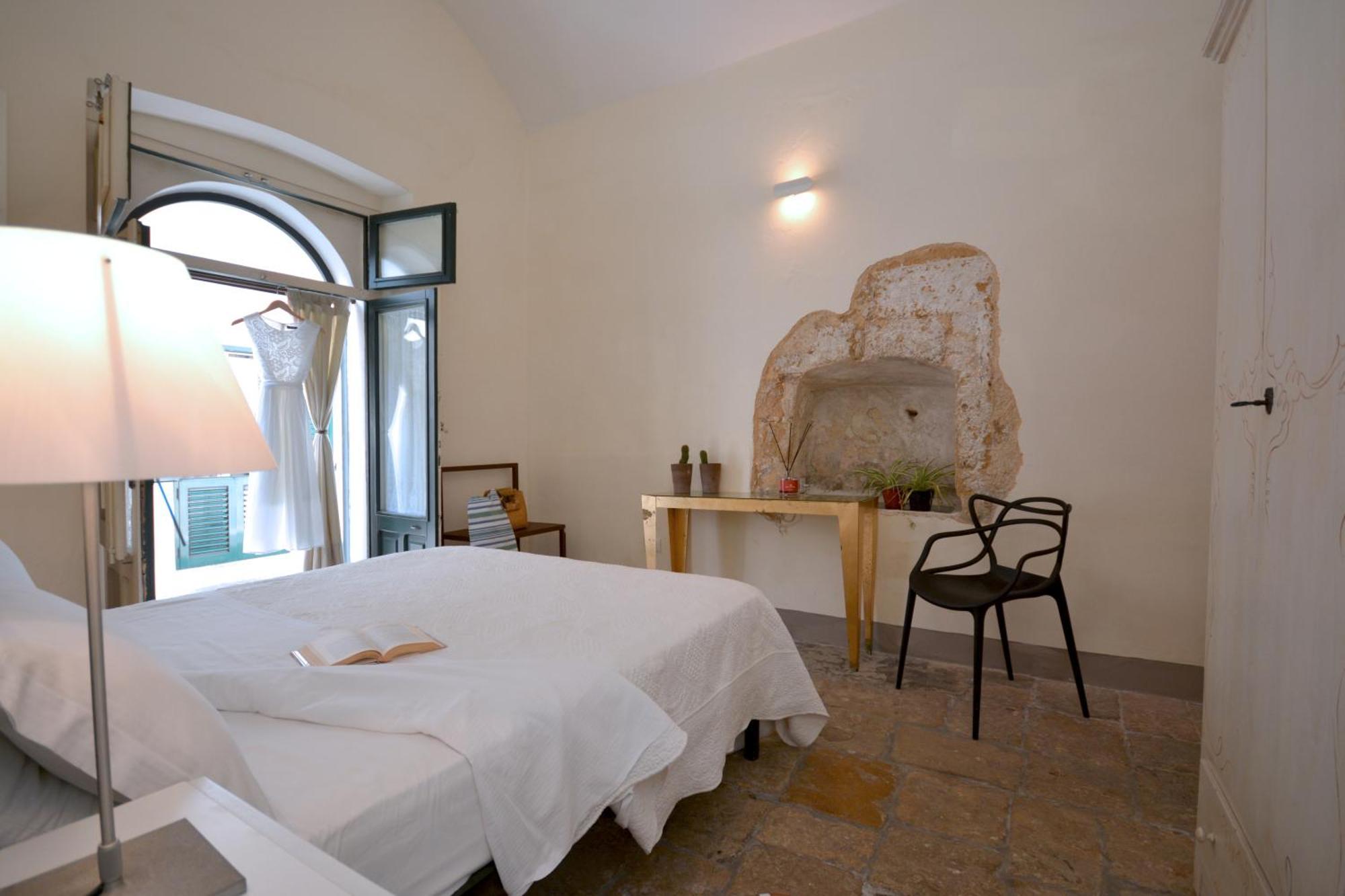 B&B Palazzo Del Capitolo - By I Bastioni San Domenico Галиполи Екстериор снимка