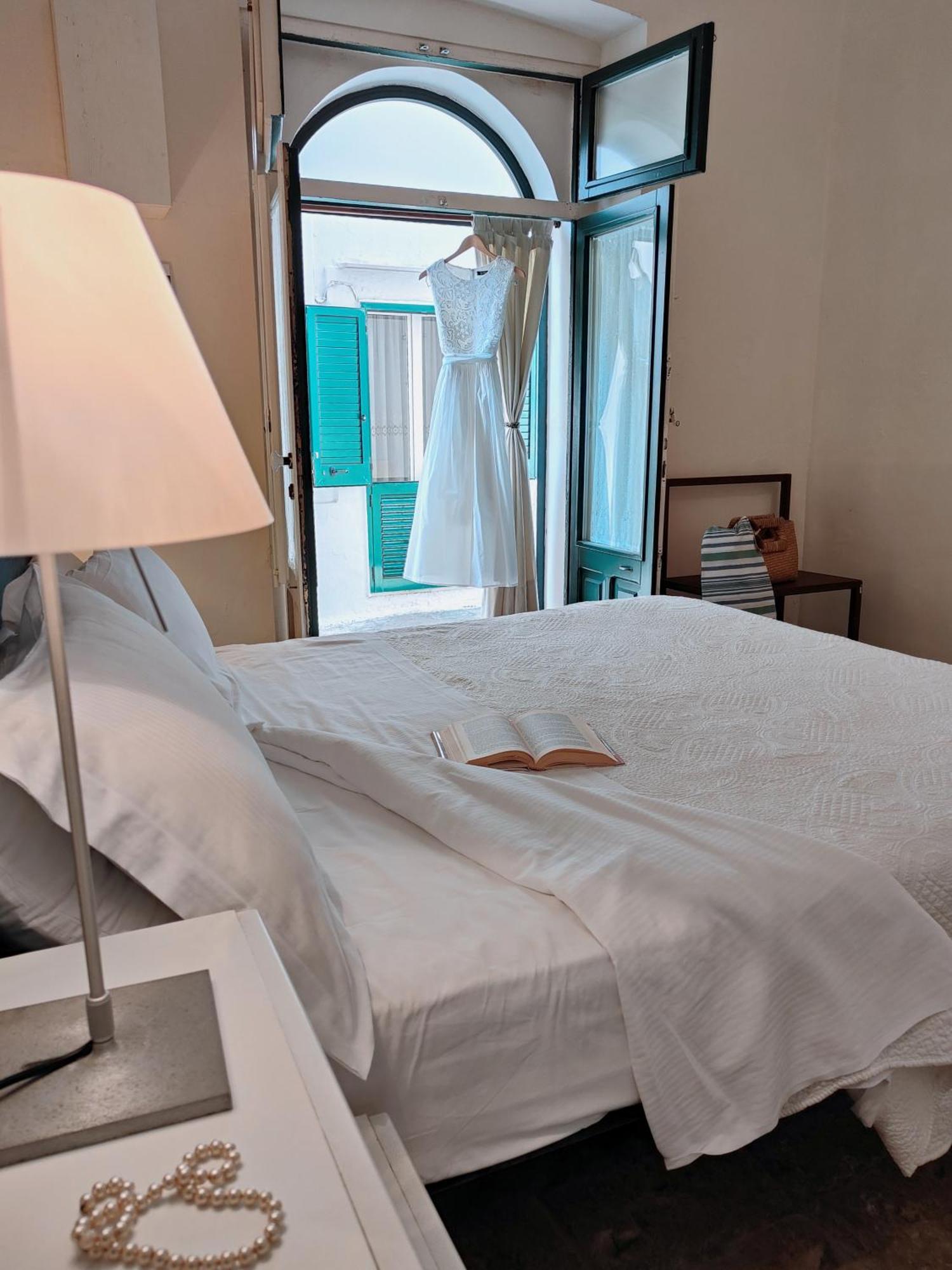 B&B Palazzo Del Capitolo - By I Bastioni San Domenico Галиполи Екстериор снимка