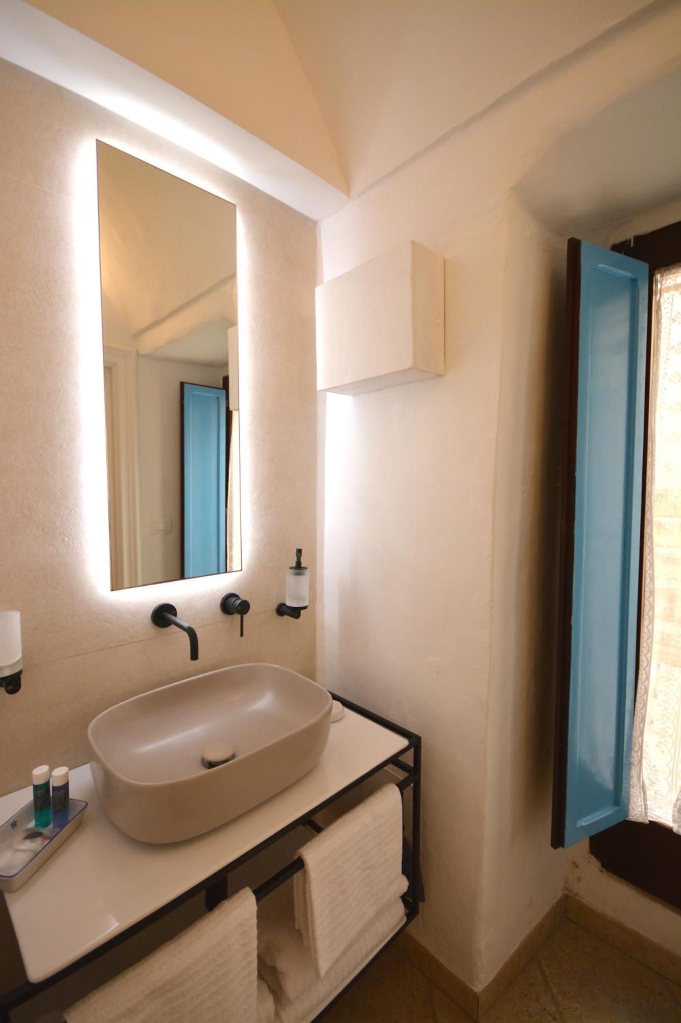 B&B Palazzo Del Capitolo - By I Bastioni San Domenico Галиполи Екстериор снимка