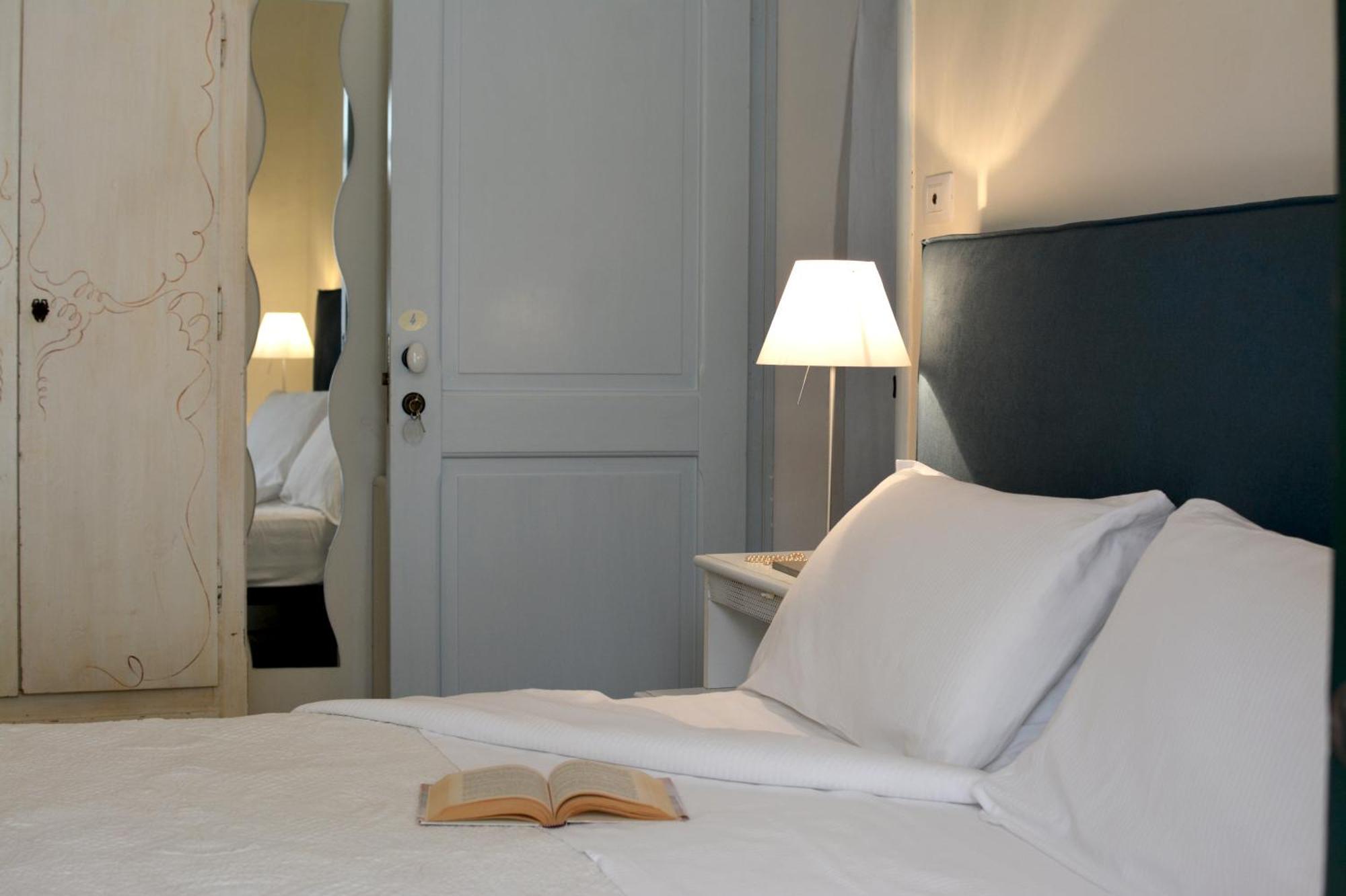 B&B Palazzo Del Capitolo - By I Bastioni San Domenico Галиполи Екстериор снимка
